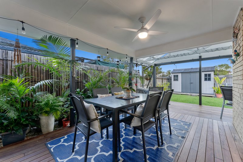 Photo - 14 Whitfield Crescent, North Lakes QLD 4509 - Image 11