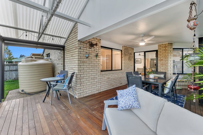 Photo - 14 Whitfield Crescent, North Lakes QLD 4509 - Image 12