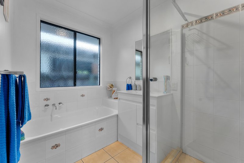 Photo - 14 Whitfield Crescent, North Lakes QLD 4509 - Image 20
