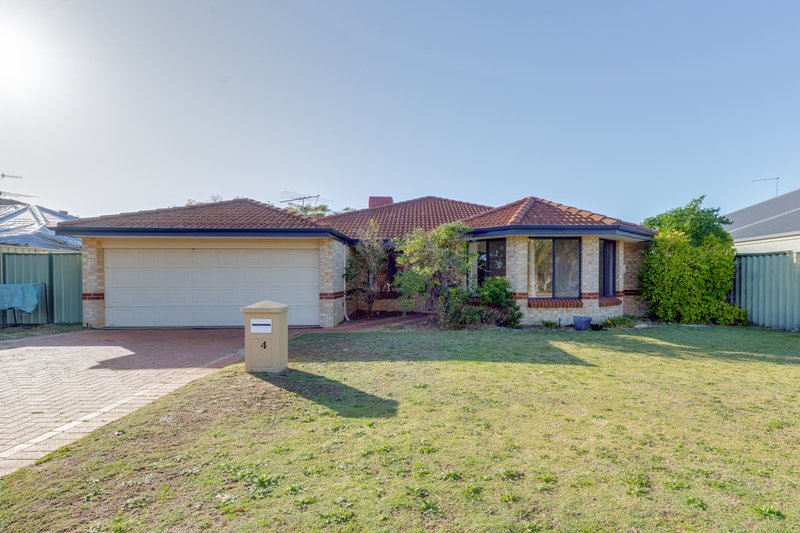 Photo - 14 Whyalla Circle, Port Kennedy WA 6172 - Image 1