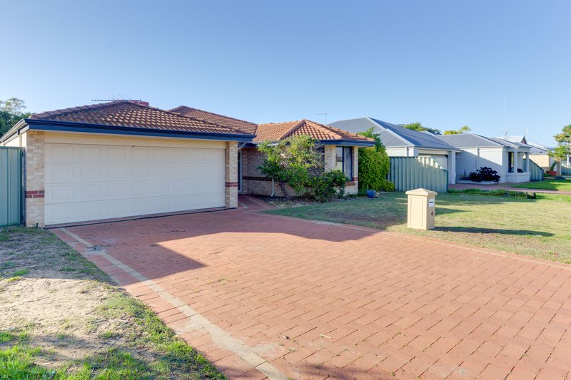 Photo - 14 Whyalla Circle, Port Kennedy WA 6172 - Image 2