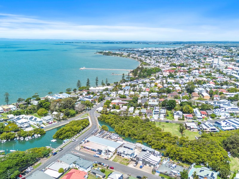 Photo - 14 Wilde Street, Wynnum QLD 4178 - Image 19