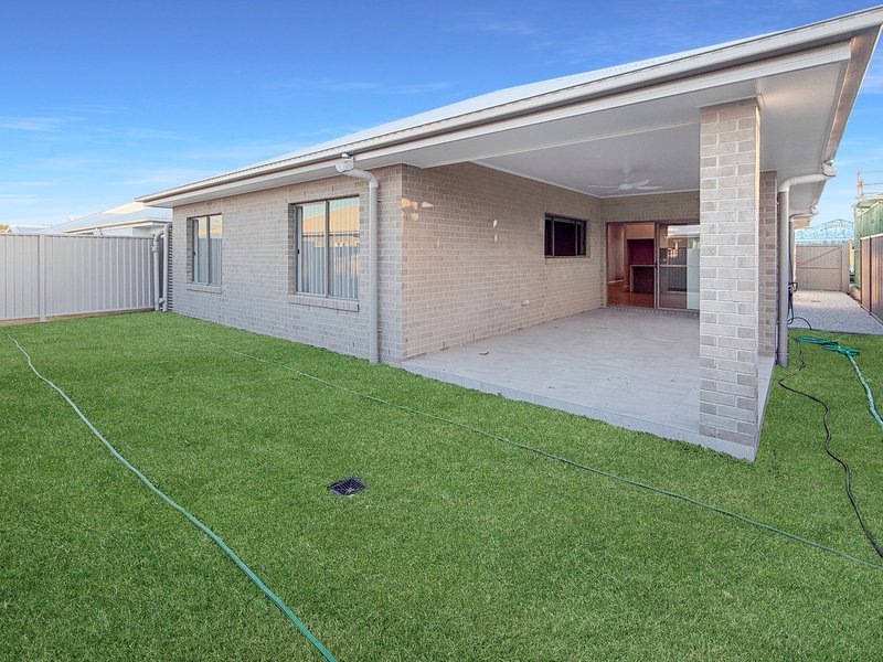 Photo - 14 Wildlands Street, Banya QLD 4551 - Image 13