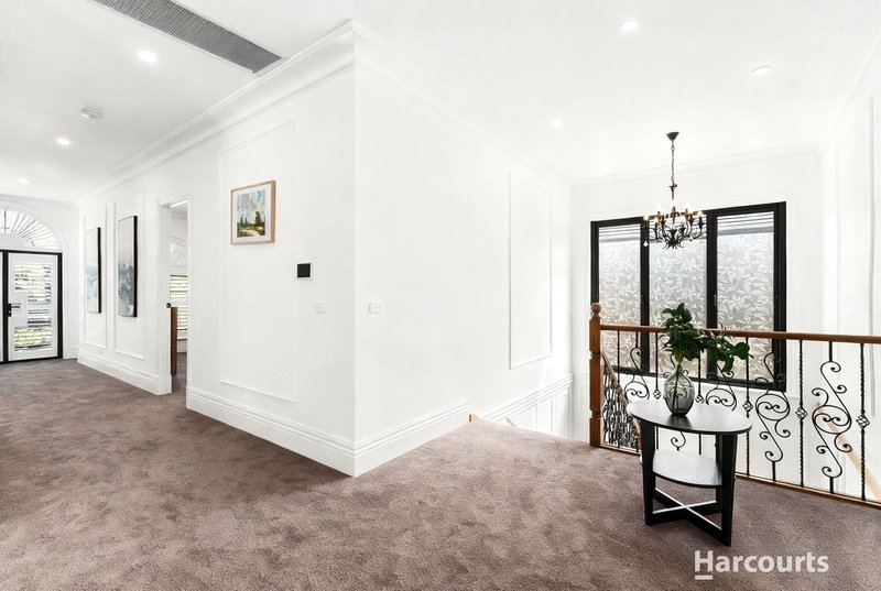 Photo - 14 William Street, Box Hill VIC 3128 - Image 17