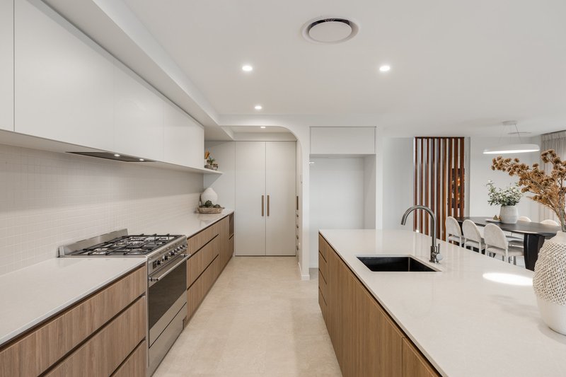 Photo - 14 Willoughby Crescent, Kearneys Spring QLD 4350 - Image 10