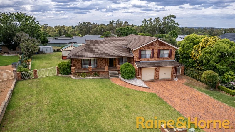 14 Willowbend Way, Dubbo NSW 2830