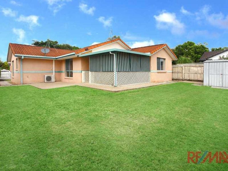 Photo - 14 Willunga Place, Merrimac QLD 4226 - Image 2