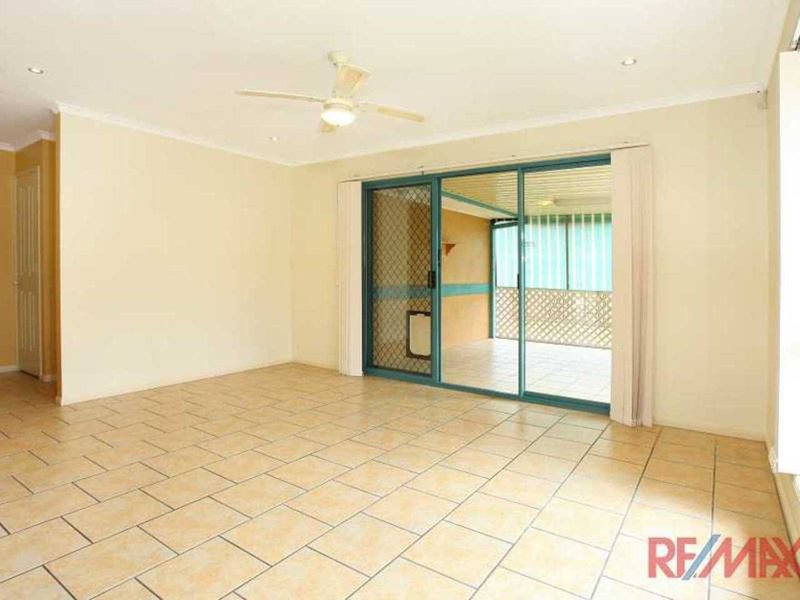 Photo - 14 Willunga Place, Merrimac QLD 4226 - Image 12