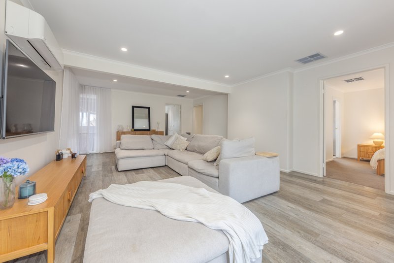 Photo - 14 Wilsons Lane, Sunbury VIC 3429 - Image 2