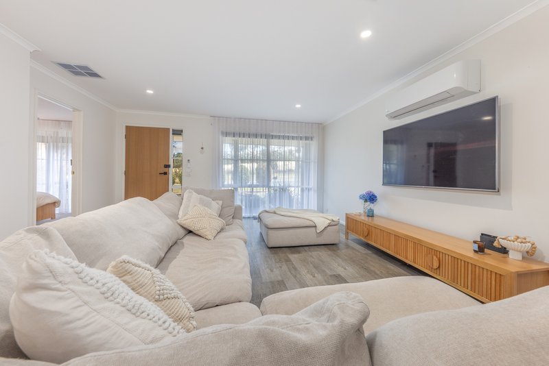 Photo - 14 Wilsons Lane, Sunbury VIC 3429 - Image 3