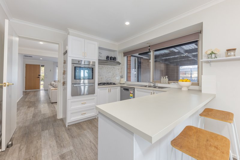 Photo - 14 Wilsons Lane, Sunbury VIC 3429 - Image 4