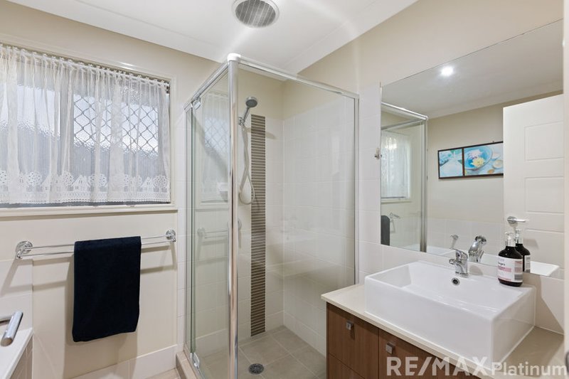 Photo - 14 Wilton Court, Morayfield QLD 4506 - Image 11