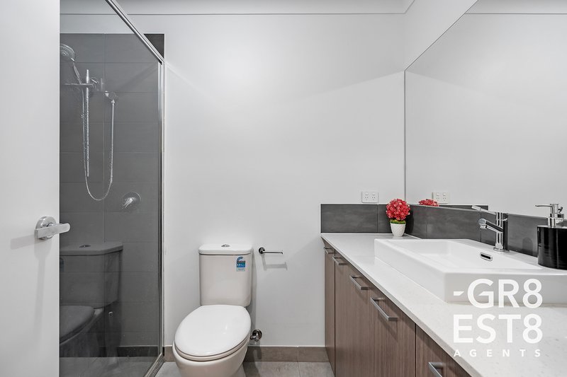 Photo - 14 Wilton Street, Cranbourne West VIC 3977 - Image 5