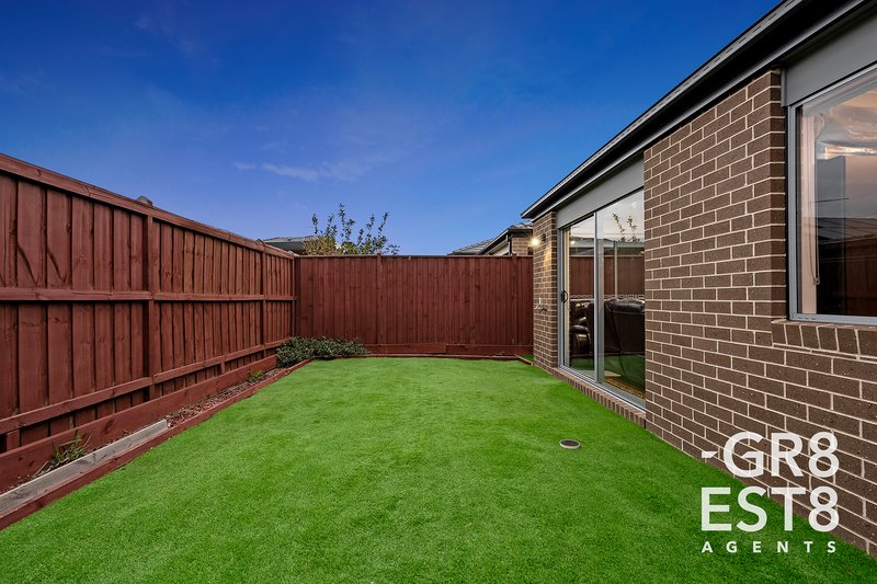 Photo - 14 Wilton Street, Cranbourne West VIC 3977 - Image 20