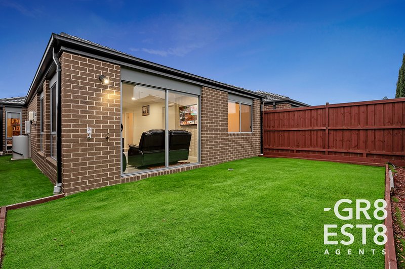 Photo - 14 Wilton Street, Cranbourne West VIC 3977 - Image 21