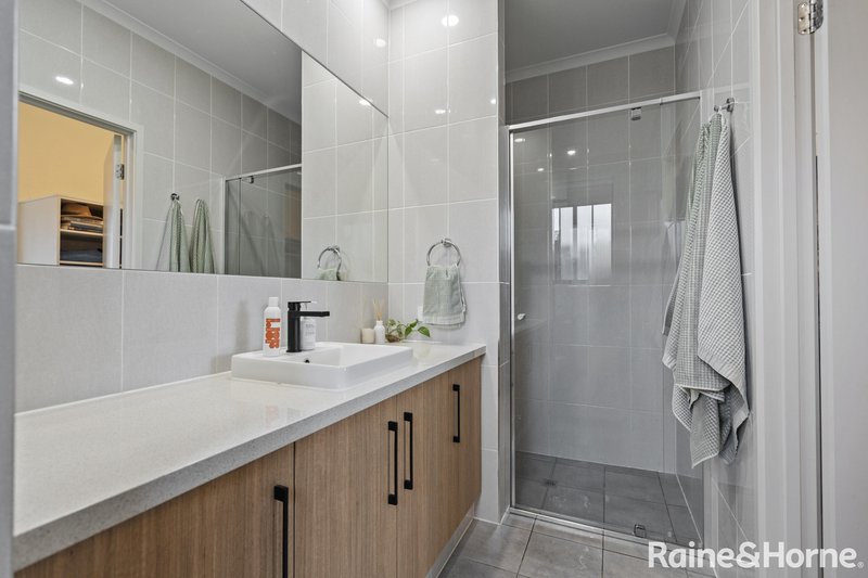 Photo - 14 Wind Row Avenue, Mount Barker SA 5251 - Image 7