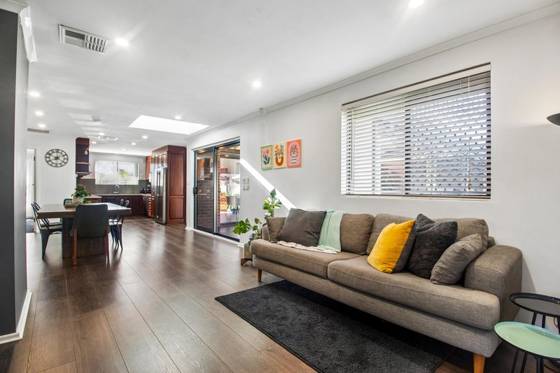 Photo - 14 Windermere Avenue, West Lakes SA 5021 - Image 8