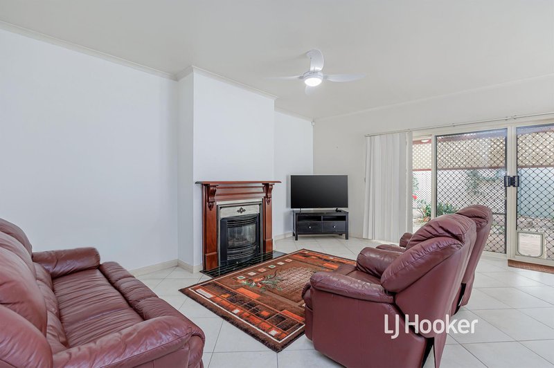 Photo - 14 Windermere Crescent, Mawson Lakes SA 5095 - Image 3