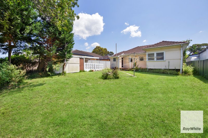 Photo - 14 Wingello Road, Miranda NSW 2228 - Image 6