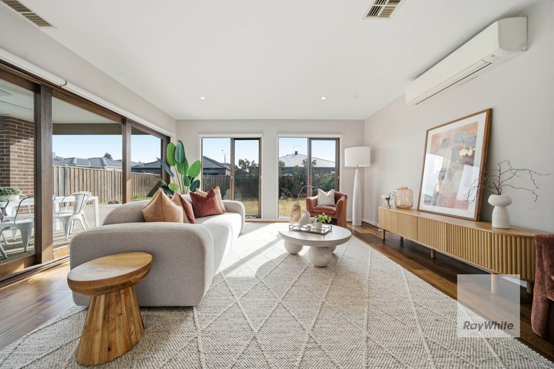 Photo - 14 Winkler Street, Mickleham VIC 3064 - Image 11