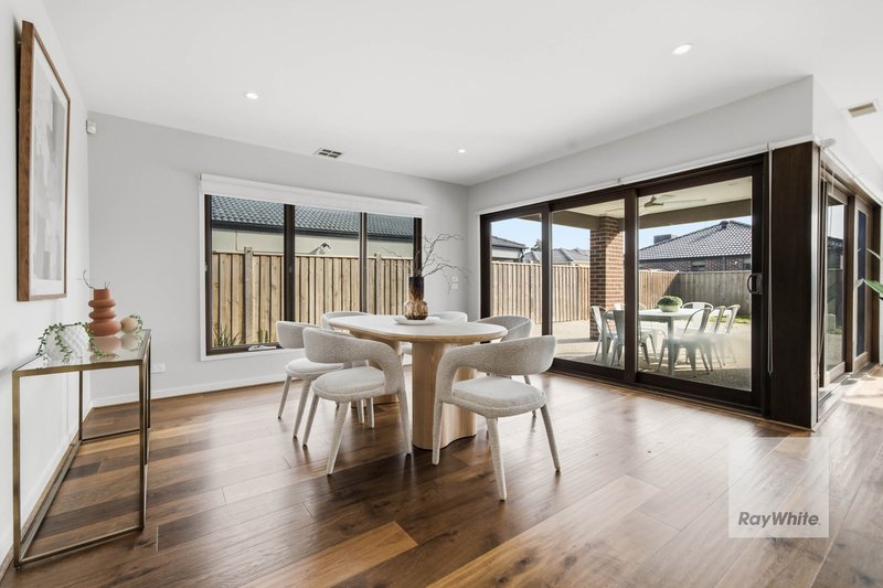 Photo - 14 Winkler Street, Mickleham VIC 3064 - Image 12