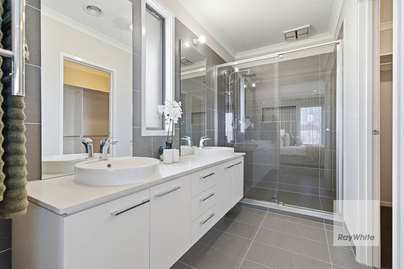 Photo - 14 Winkler Street, Mickleham VIC 3064 - Image 16