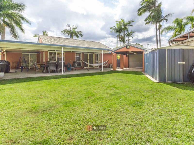 Photo - 14 Winslow Court, Hillcrest QLD 4118 - Image 5