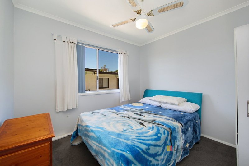 Photo - 14 Woolana Avenue, Budgewoi NSW 2262 - Image 5