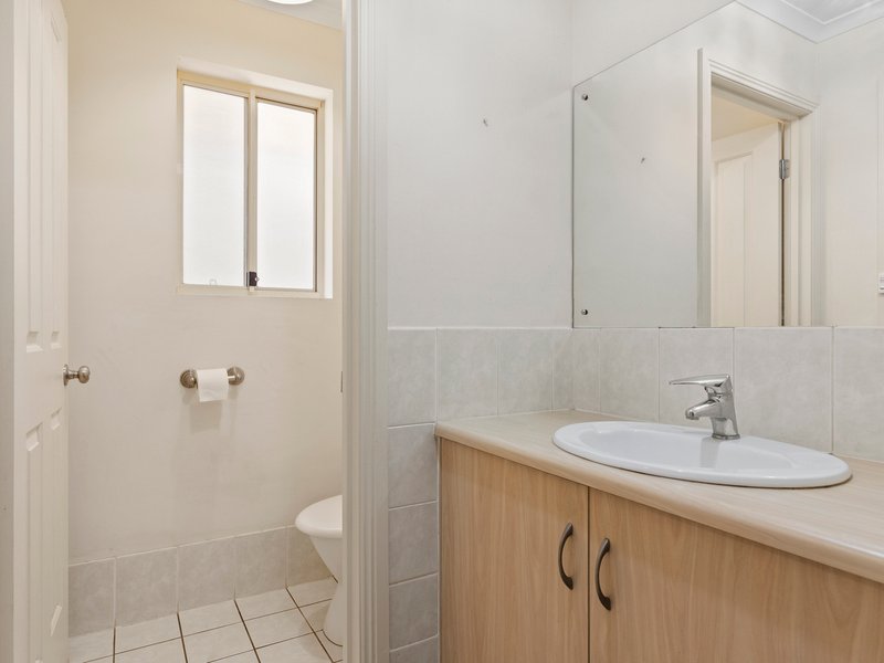 Photo - 14 Worthing Drive, Sheidow Park SA 5158 - Image 14