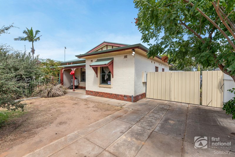 Photo - 14 Wyndham Road, Salisbury North SA 5108 - Image 4