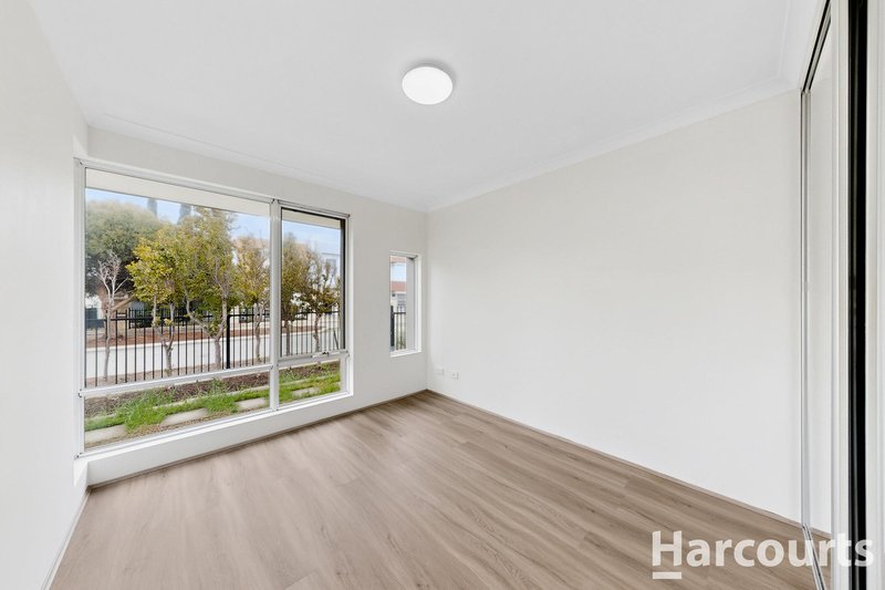 Photo - 14 Wyperfeld Street, Yanchep WA 6035 - Image 9