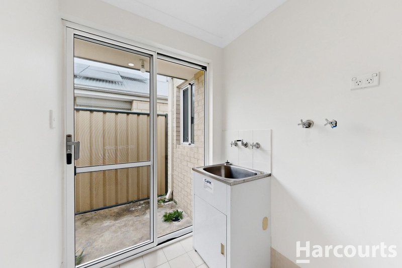 Photo - 14 Wyperfeld Street, Yanchep WA 6035 - Image 12