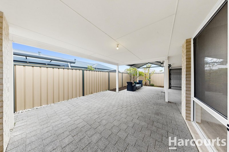 Photo - 14 Wyperfeld Street, Yanchep WA 6035 - Image 14