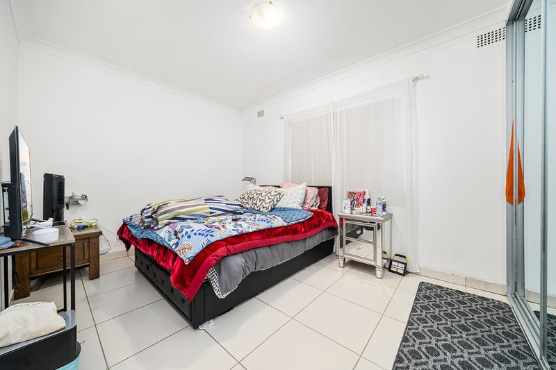 Photo - 14 Yangoora Road, Belmore NSW 2192 - Image 15
