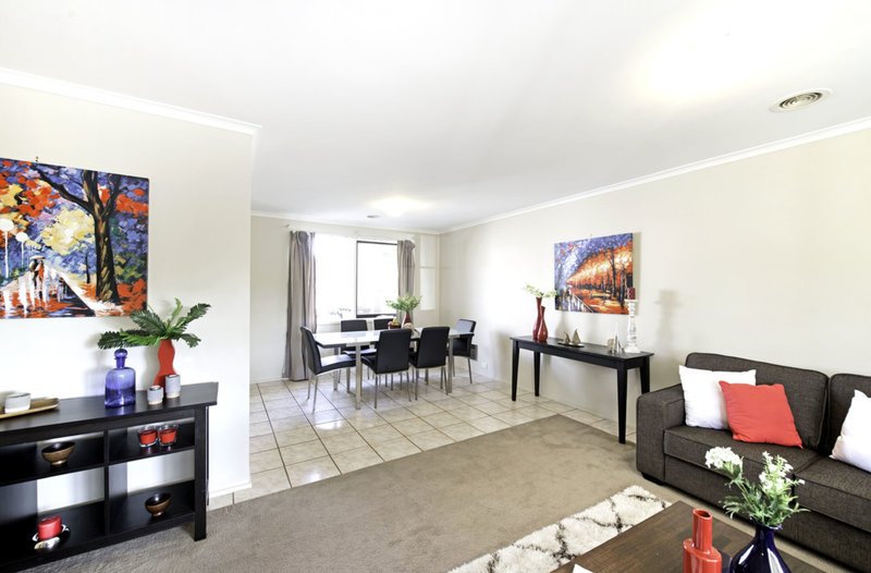 Photo - 14 Yarra Street, Kaleen ACT 2617 - Image 3