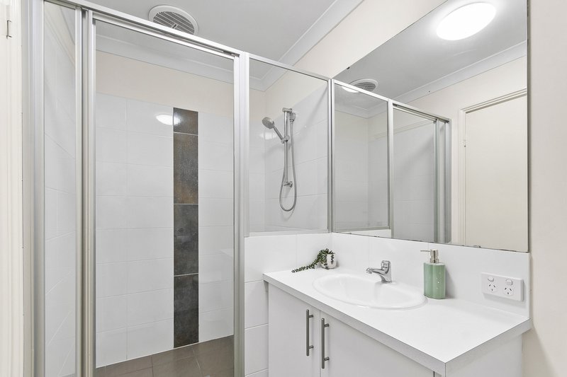 Photo - 14 Yarran Street, Armadale WA 6112 - Image 7