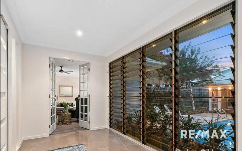 Photo - 14 Yorston Place, Ormiston QLD 4160 - Image 10