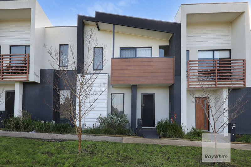 Photo - 14 Zenith Walk, Greenvale VIC 3059 - Image 1