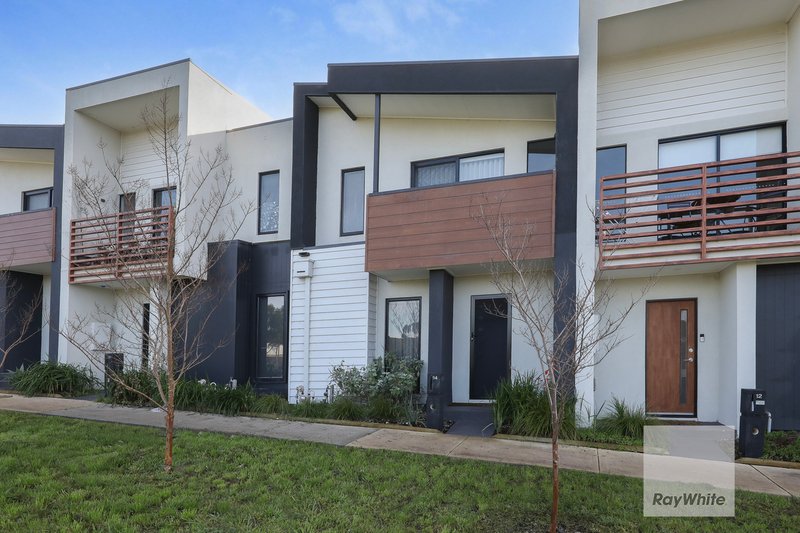 Photo - 14 Zenith Walk, Greenvale VIC 3059 - Image 2