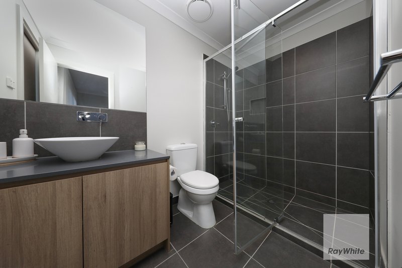 Photo - 14 Zenith Walk, Greenvale VIC 3059 - Image 11