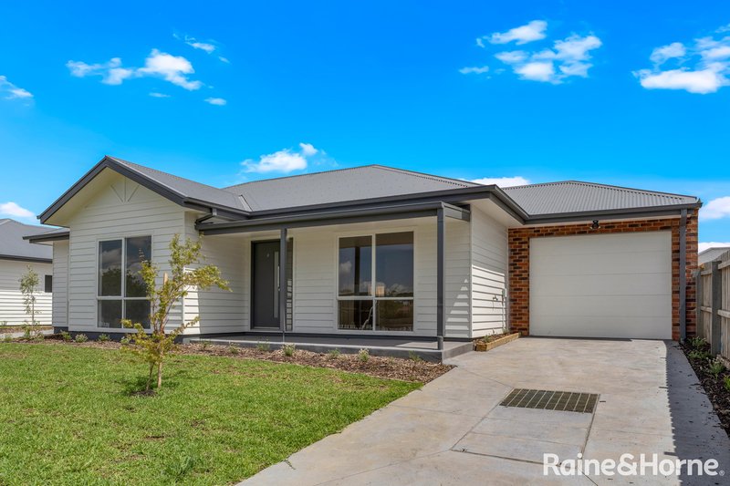 Photo - 140-142 Main Road, Riddells Creek VIC 3431 - Image 14