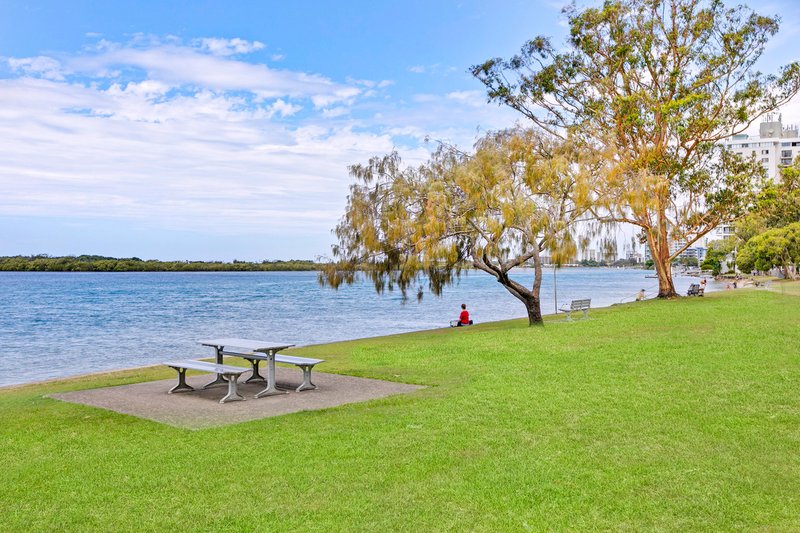 Photo - 1/40-44 Picnic Point Esplanade, Maroochydore QLD 4558 - Image 6