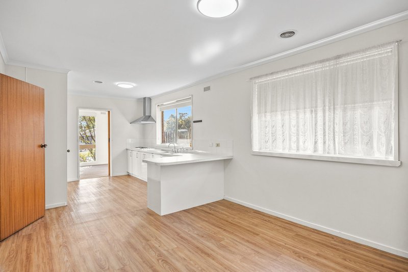 Photo - 140 Albert Road, Warragul VIC 3820 - Image 6