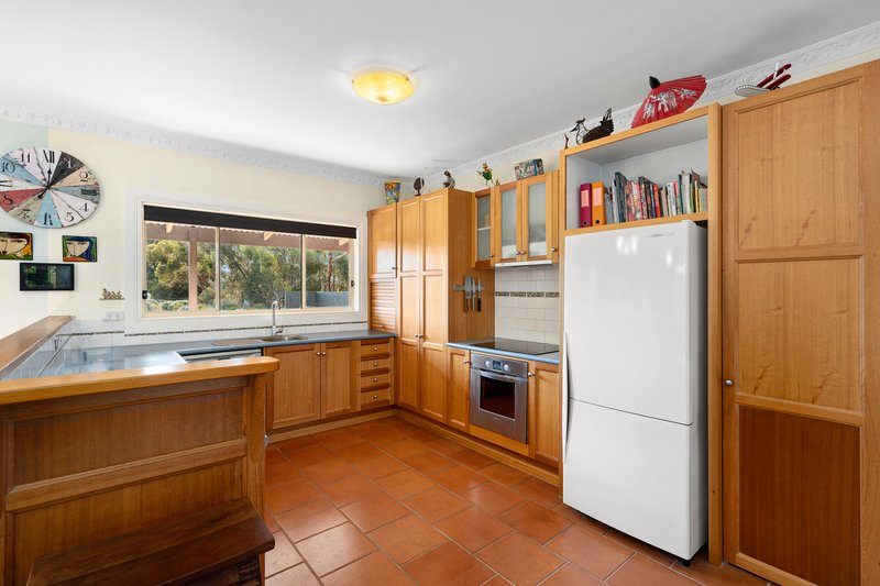 Photo - 140 Alison Drive, Lara VIC 3212 - Image 6