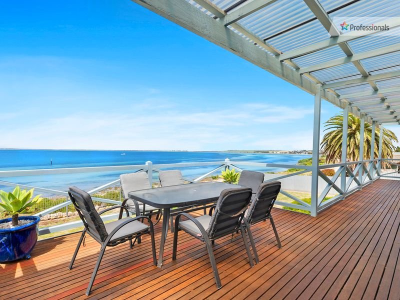 Photo - 140 Bayview Road, Point Turton SA 5575 - Image 3