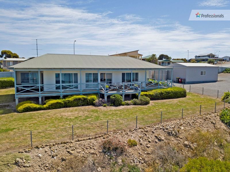 Photo - 140 Bayview Road, Point Turton SA 5575 - Image 4