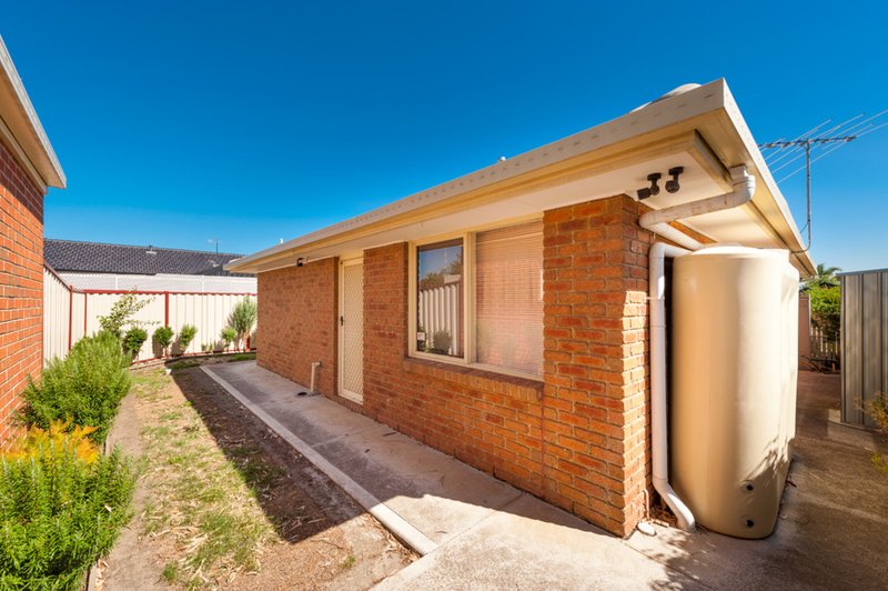 Photo - 1/40 Coleridge Drive, Delahey VIC 3037 - Image 10