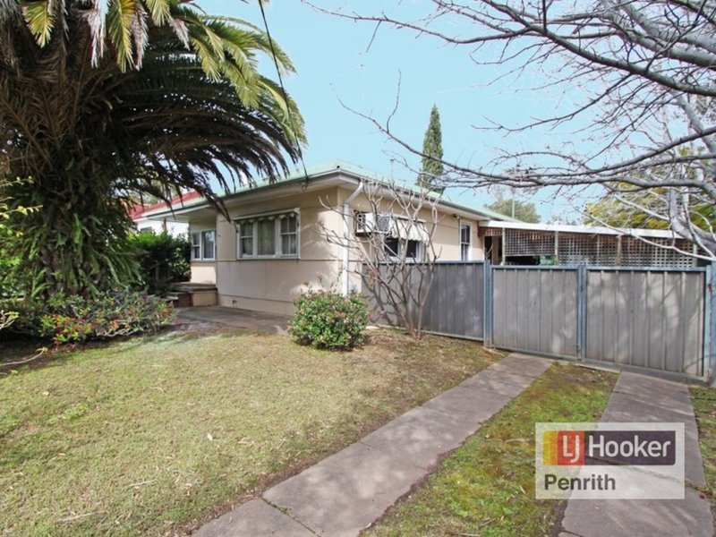 140 Derby Street, Penrith NSW 2750