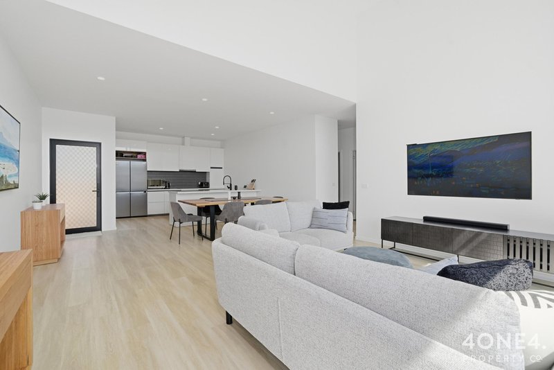 Photo - 1/40 Emerald Drive, Rokeby TAS 7019 - Image 4