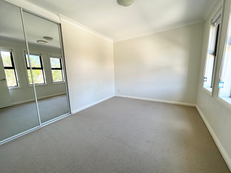 Photo - 1/40 First Street, Kingswood NSW 2747 - Image 5